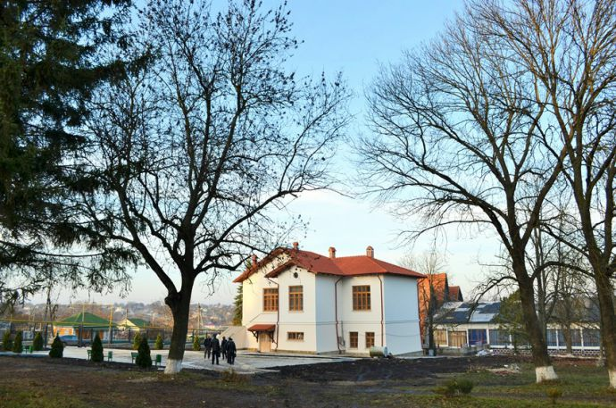 Au fost finalizate lucrările de renovare a casei-muzeu din Parcul Ţaul
